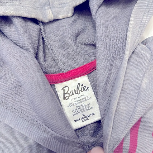 Barbie Set - Picture 3 of 4